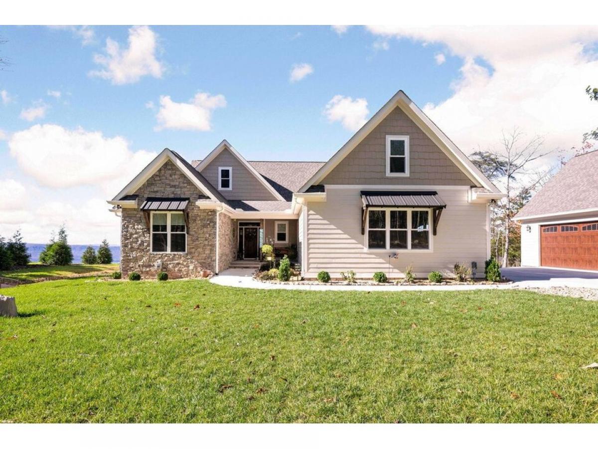 Picture of Home For Sale in Jasper, Tennessee, United States