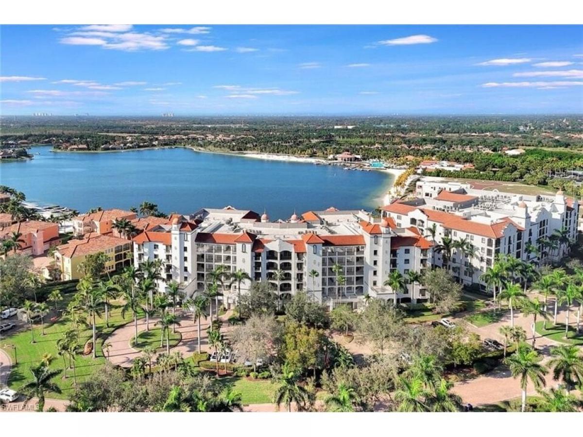 Picture of Home For Sale in Miromar Lakes, Florida, United States