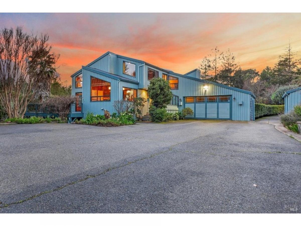 Picture of Home For Sale in Sebastopol, California, United States