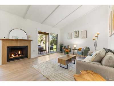Home For Sale in Sonoma, California
