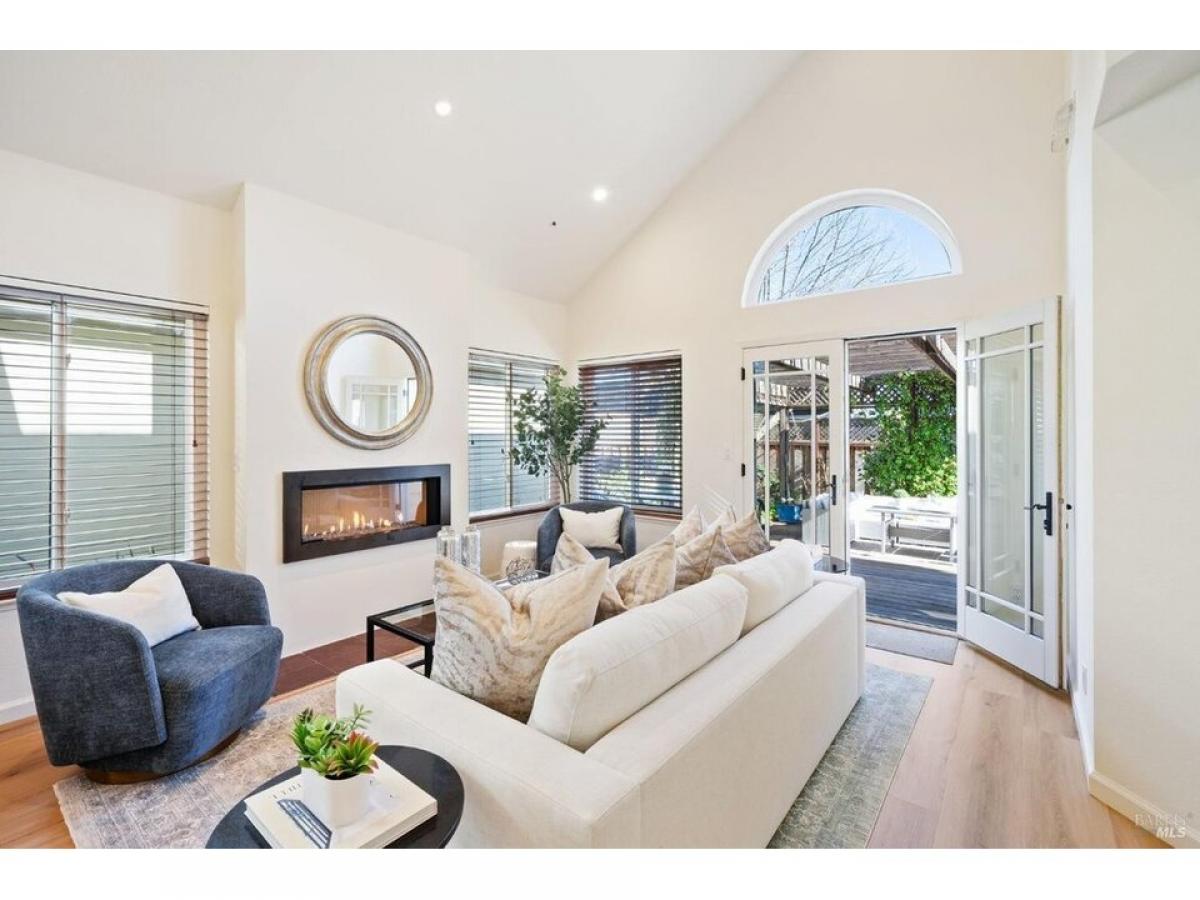 Picture of Home For Sale in Napa, California, United States