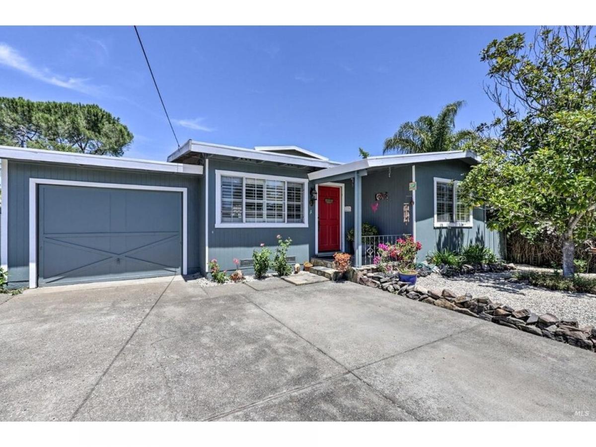 Picture of Home For Sale in Sonoma, California, United States