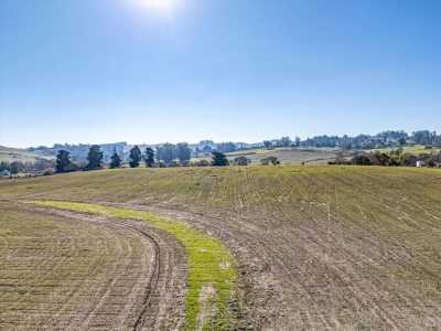 Residential Land For Sale in Sebastopol, California