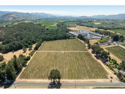 Residential Land For Sale in Saint Helena, California