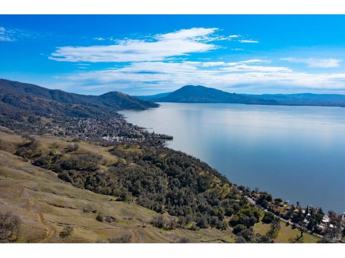 Picture of Home For Sale in Lucerne, California, United States
