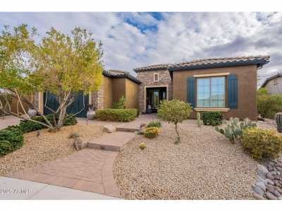 Home For Sale in Cave Creek, Arizona