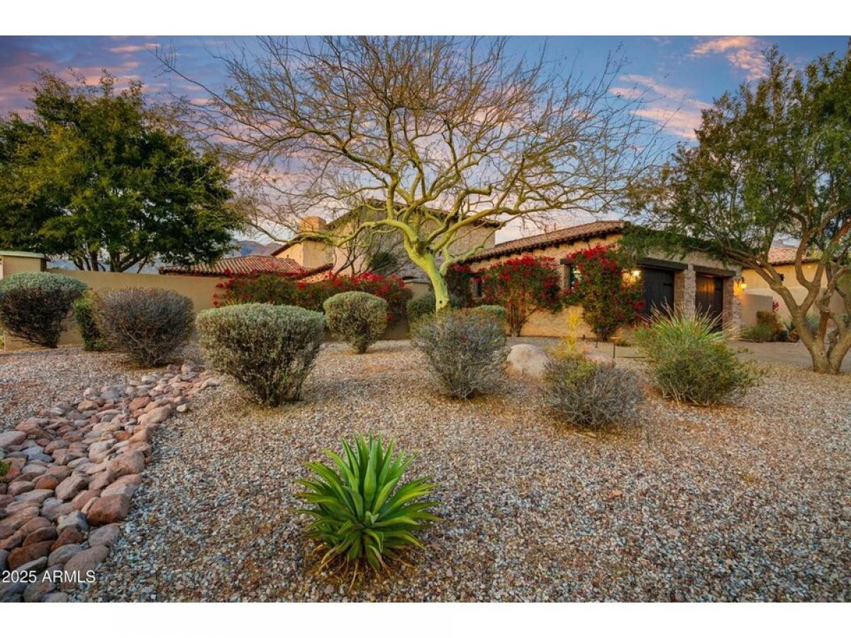 Picture of Home For Sale in Gold Canyon, Arizona, United States
