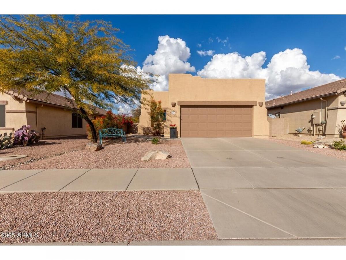 Picture of Home For Sale in Gold Canyon, Arizona, United States