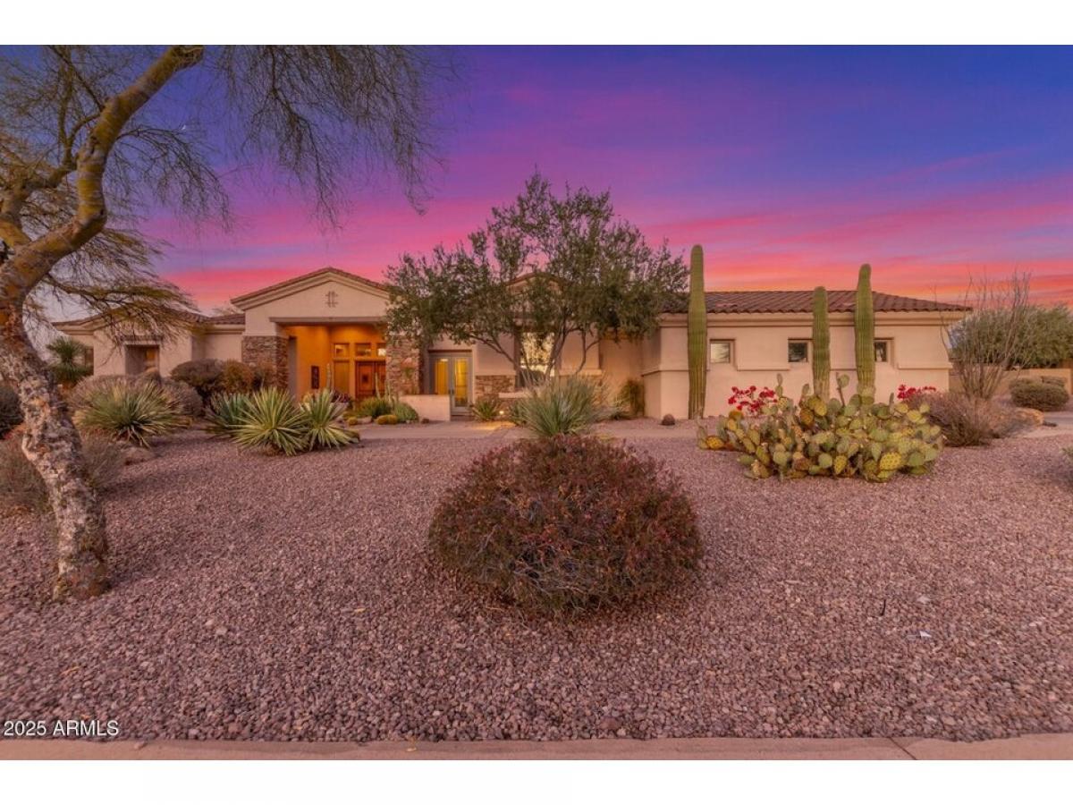 Picture of Home For Sale in Gold Canyon, Arizona, United States