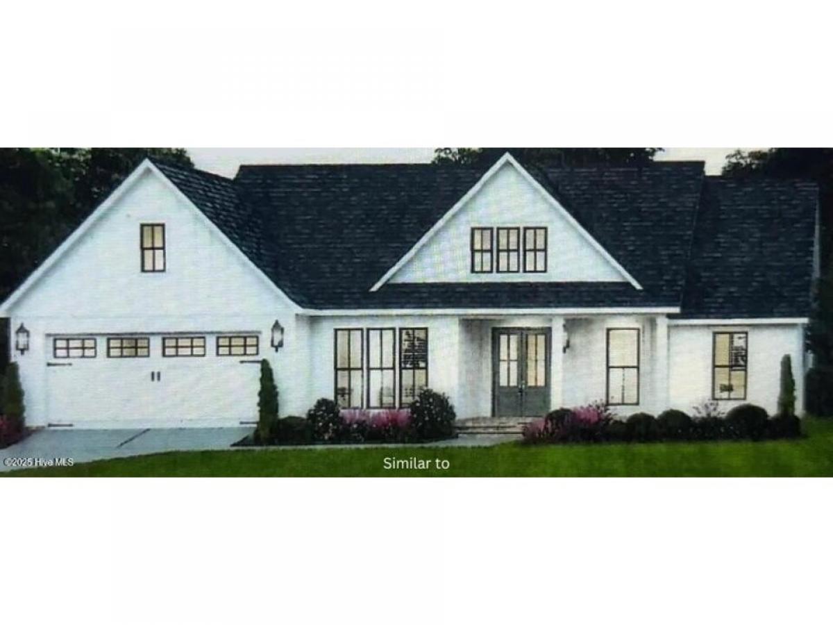 Picture of Home For Sale in South Mills, North Carolina, United States