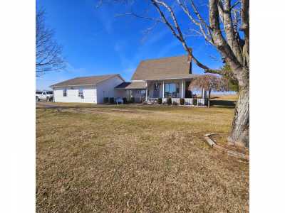 Home For Sale in Smithville, Tennessee