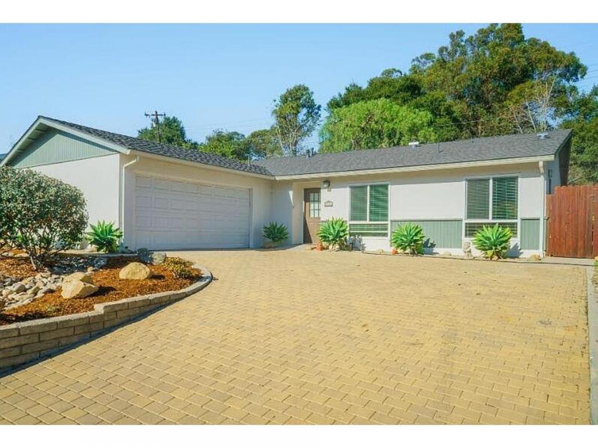 Picture of Home For Sale in Santa Barbara, California, United States