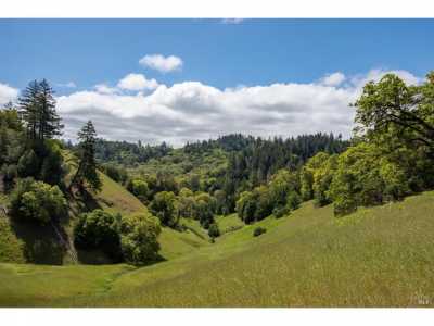 Residential Land For Sale in Yorkville, California