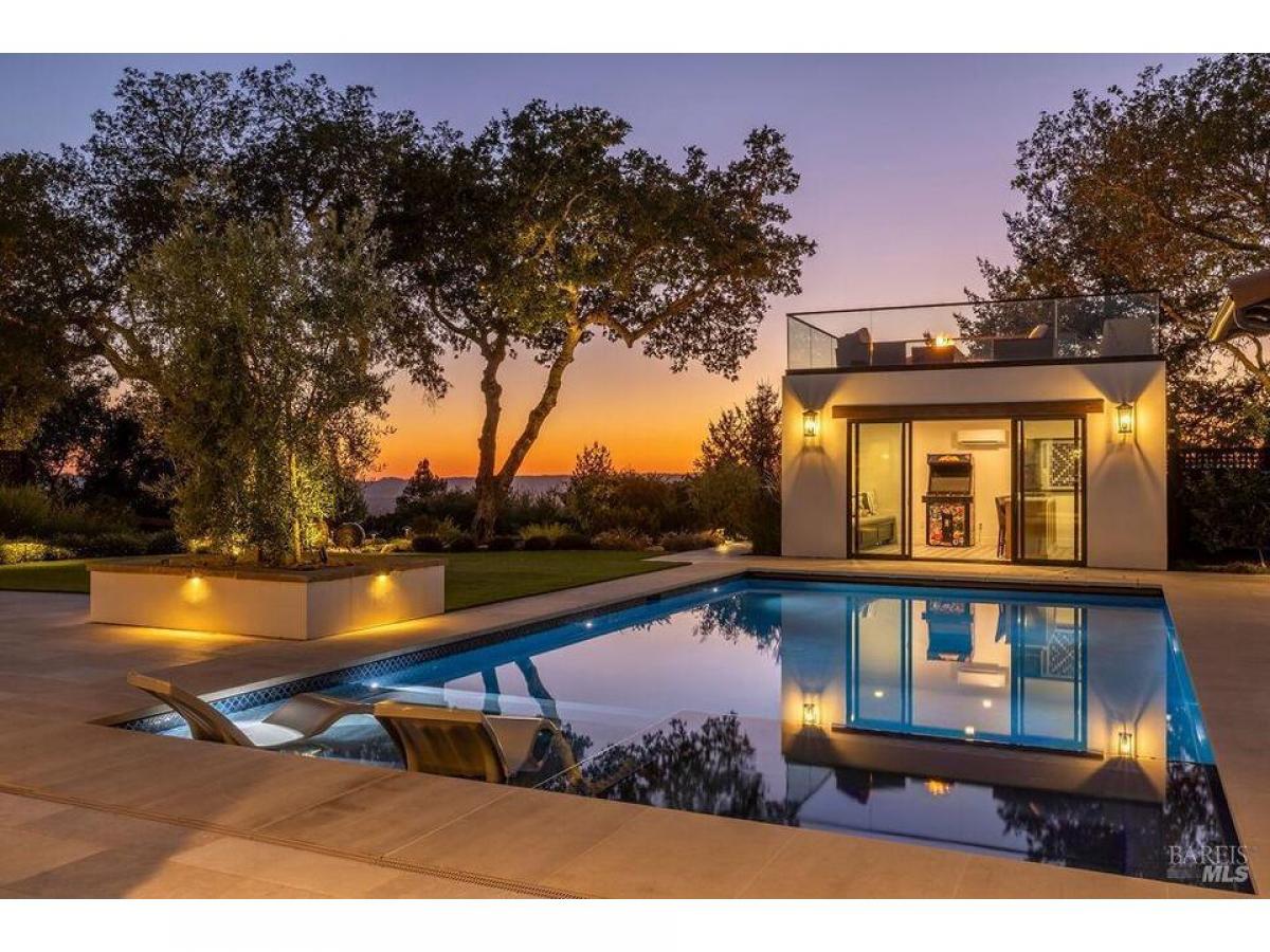 Picture of Home For Sale in Santa Rosa, California, United States