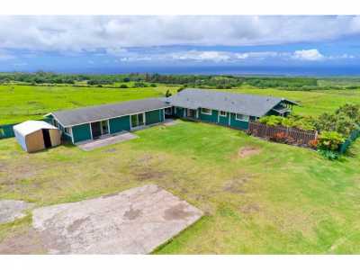 Home For Sale in Naalehu, Hawaii