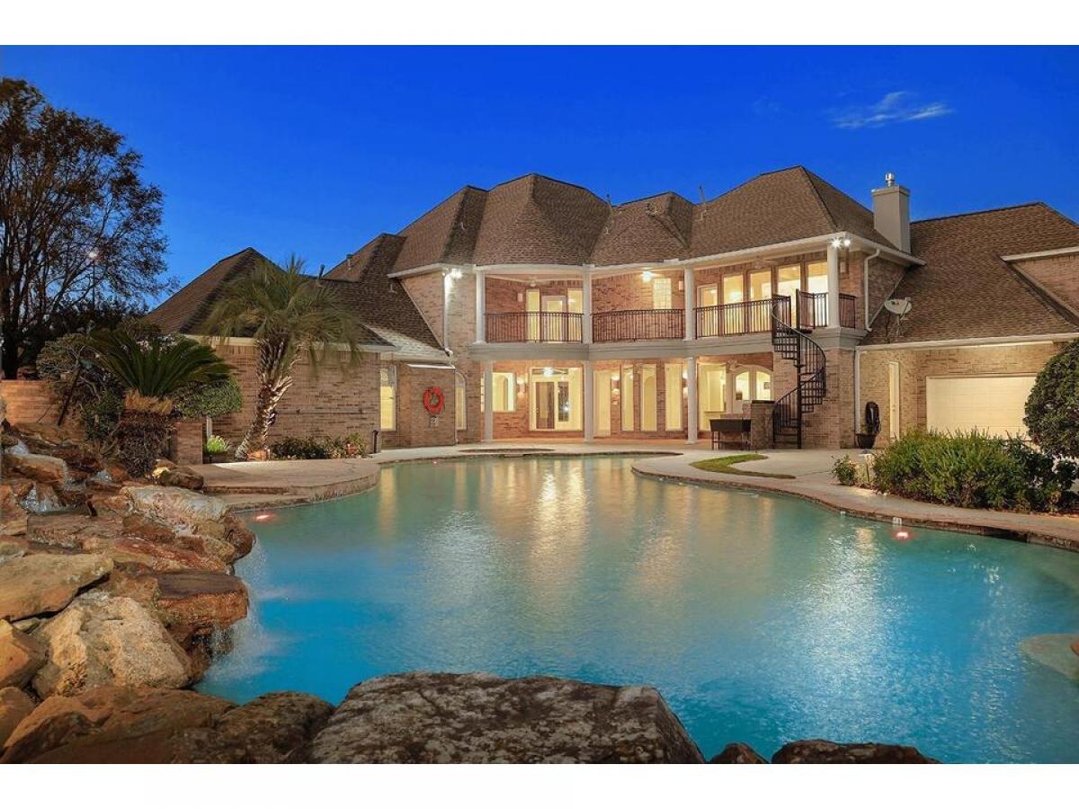 Picture of Home For Sale in Spring, Texas, United States