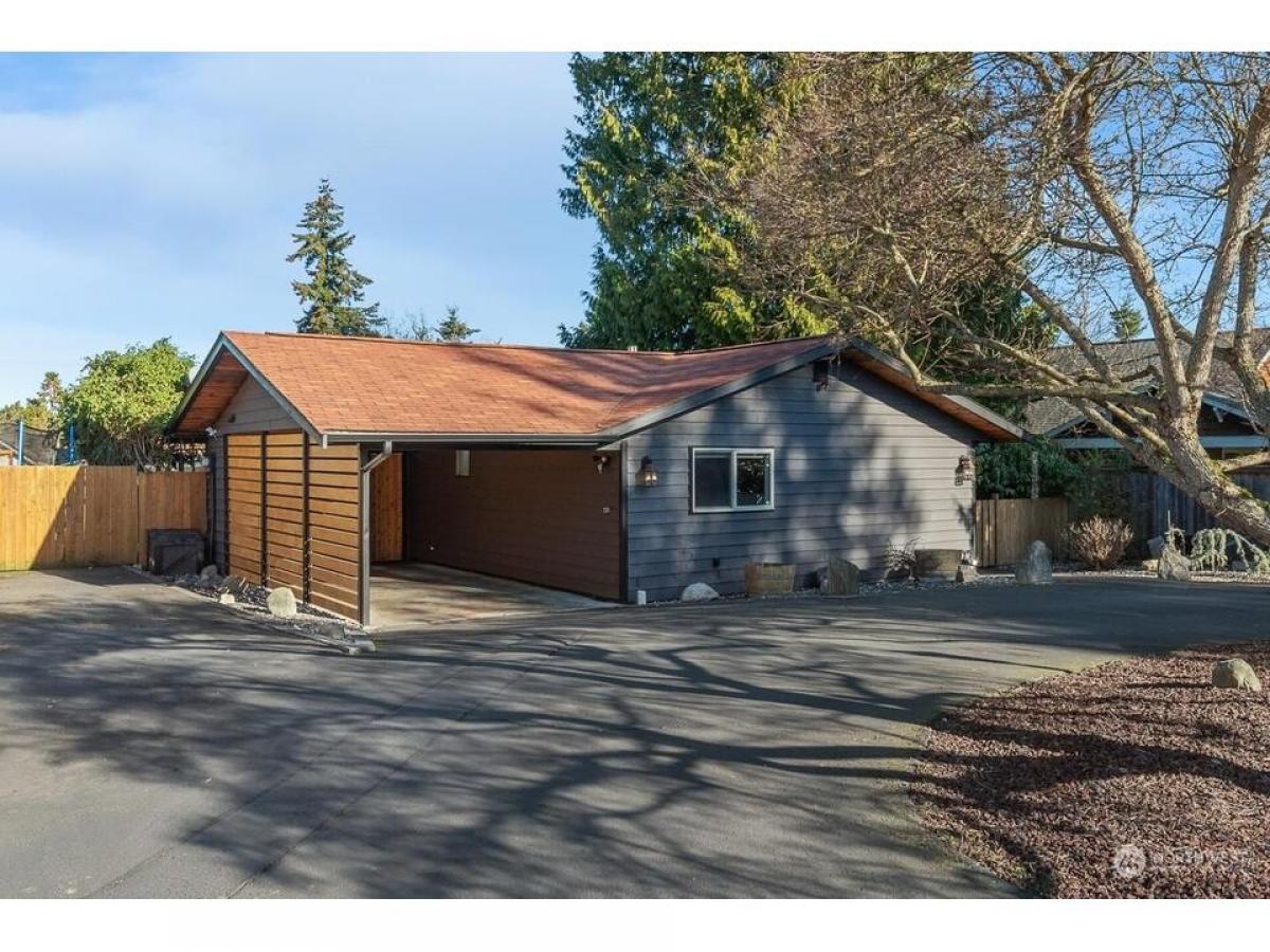 Picture of Home For Sale in Anacortes, Washington, United States