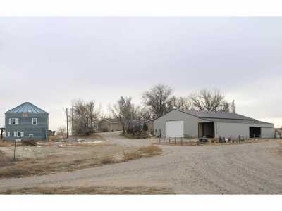 Home For Sale in Lingle, Wyoming