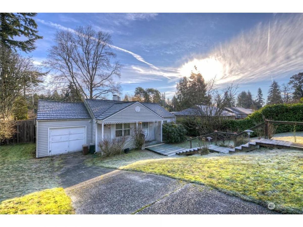 Picture of Home For Sale in Shoreline, Washington, United States