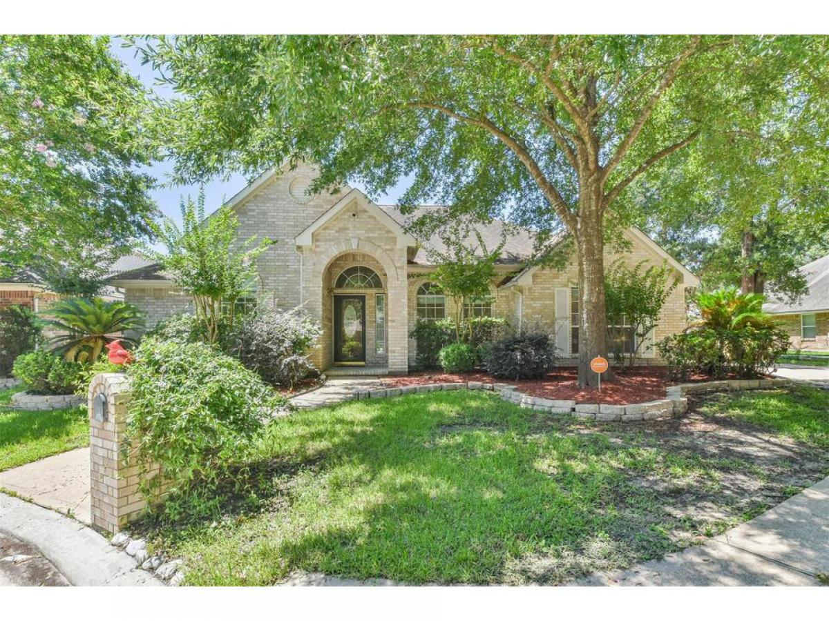 Picture of Home For Sale in Tomball, Texas, United States