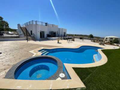 Bungalow For Sale in Paphos, Cyprus