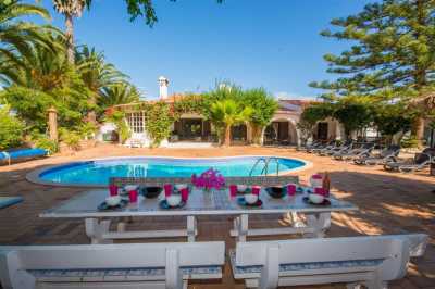 Villa For Sale in