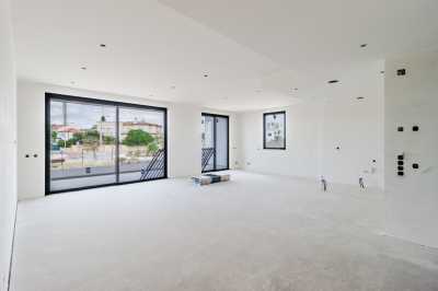 Apartment For Sale in