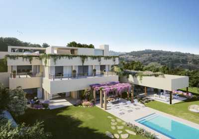 Villa For Sale in Benahavis, Spain
