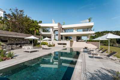 Villa For Sale in Benahavis, Spain