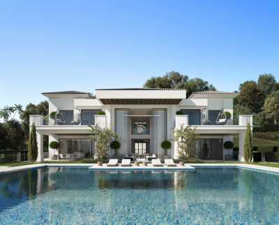 Villa For Sale in