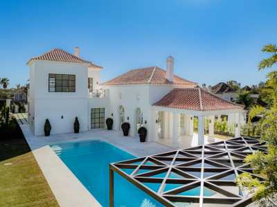 Villa For Sale in Nueva Andalucia, Spain