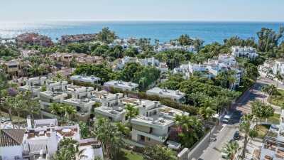Villa For Sale in Estepona, Spain