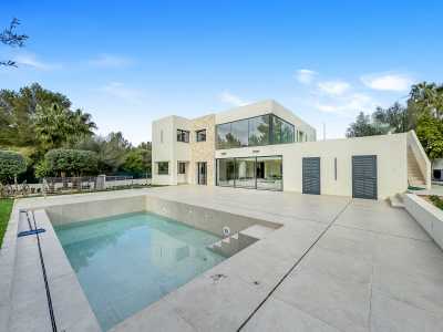 Villa For Sale in Santa Ponsa, Spain