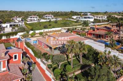 Villa For Sale in Porto de Mos, Portugal