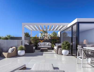 Apartment For Sale in Meia Praia, Portugal
