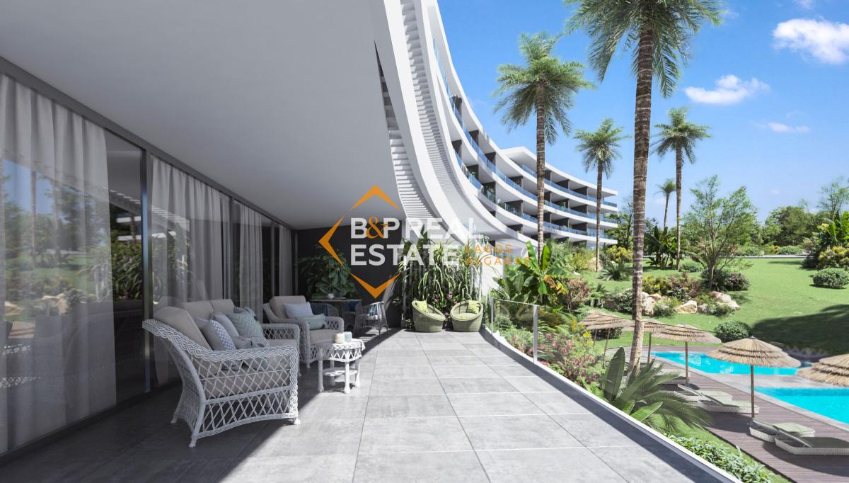 Picture of Apartment For Sale in Meia Praia, Algarve, Portugal