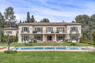 Villa For Sale in Mougins, France