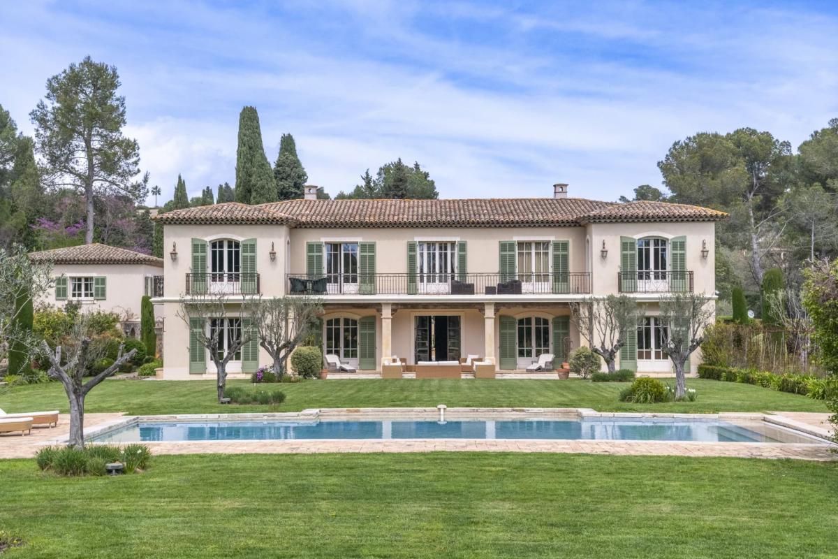 Picture of Villa For Sale in Mougins, Cote d'Azur, France