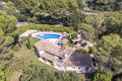 Villa For Sale in Mougins, France