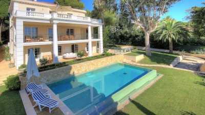 Villa For Sale in Antibes, France