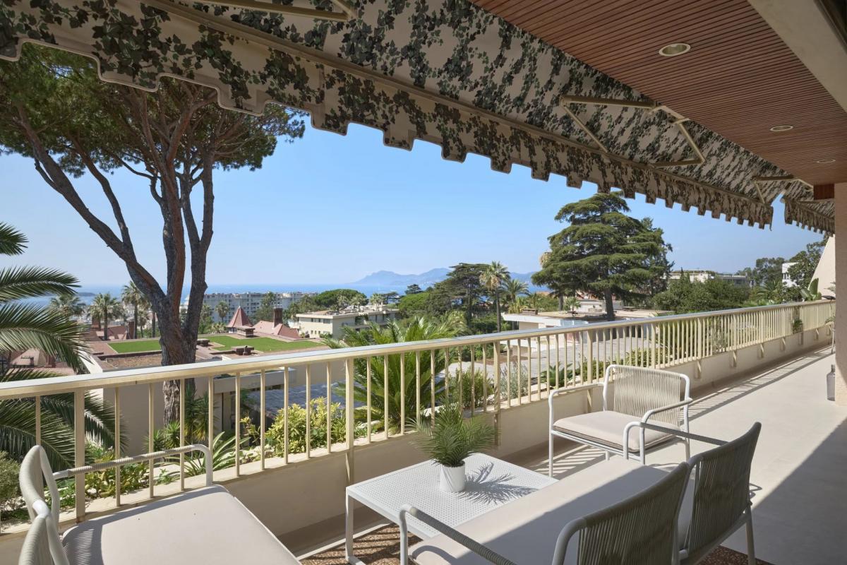 Picture of Apartment For Sale in Cannes, Cote d'Azur, France
