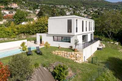 Villa For Sale in Vence, France