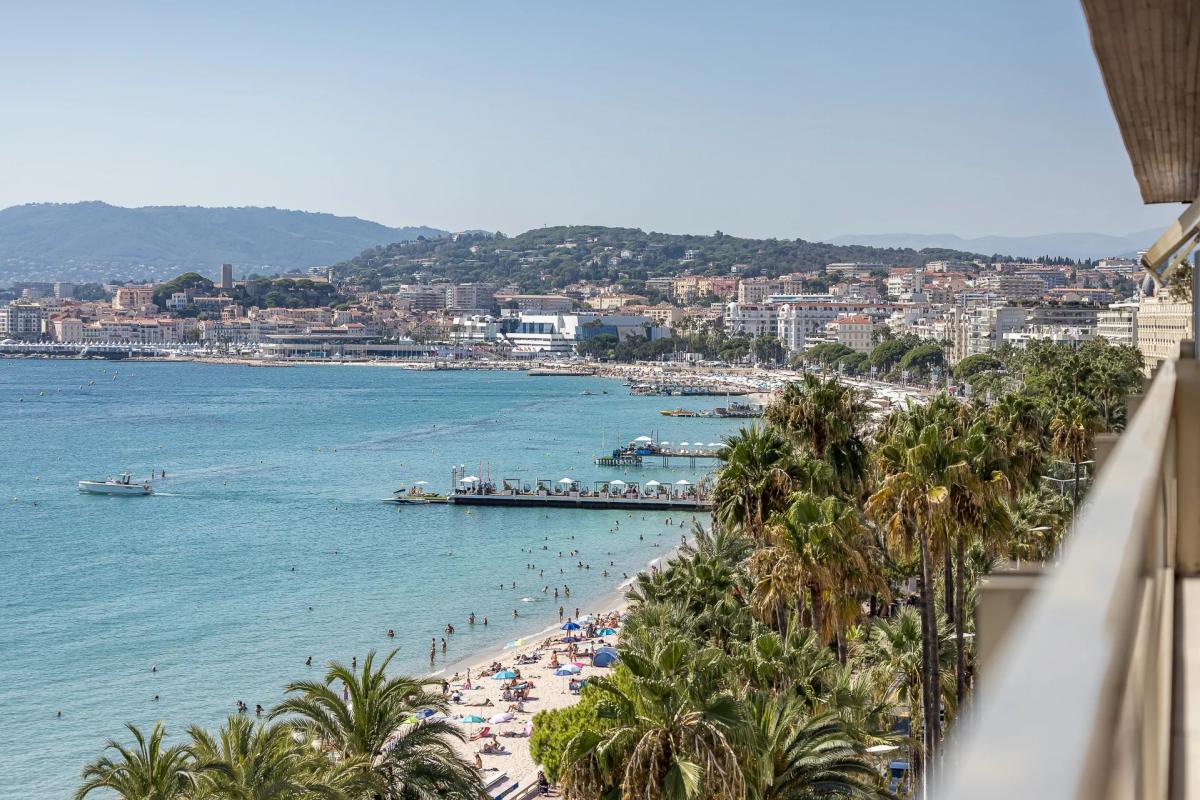 Picture of Apartment For Sale in Cannes, Cote d'Azur, France