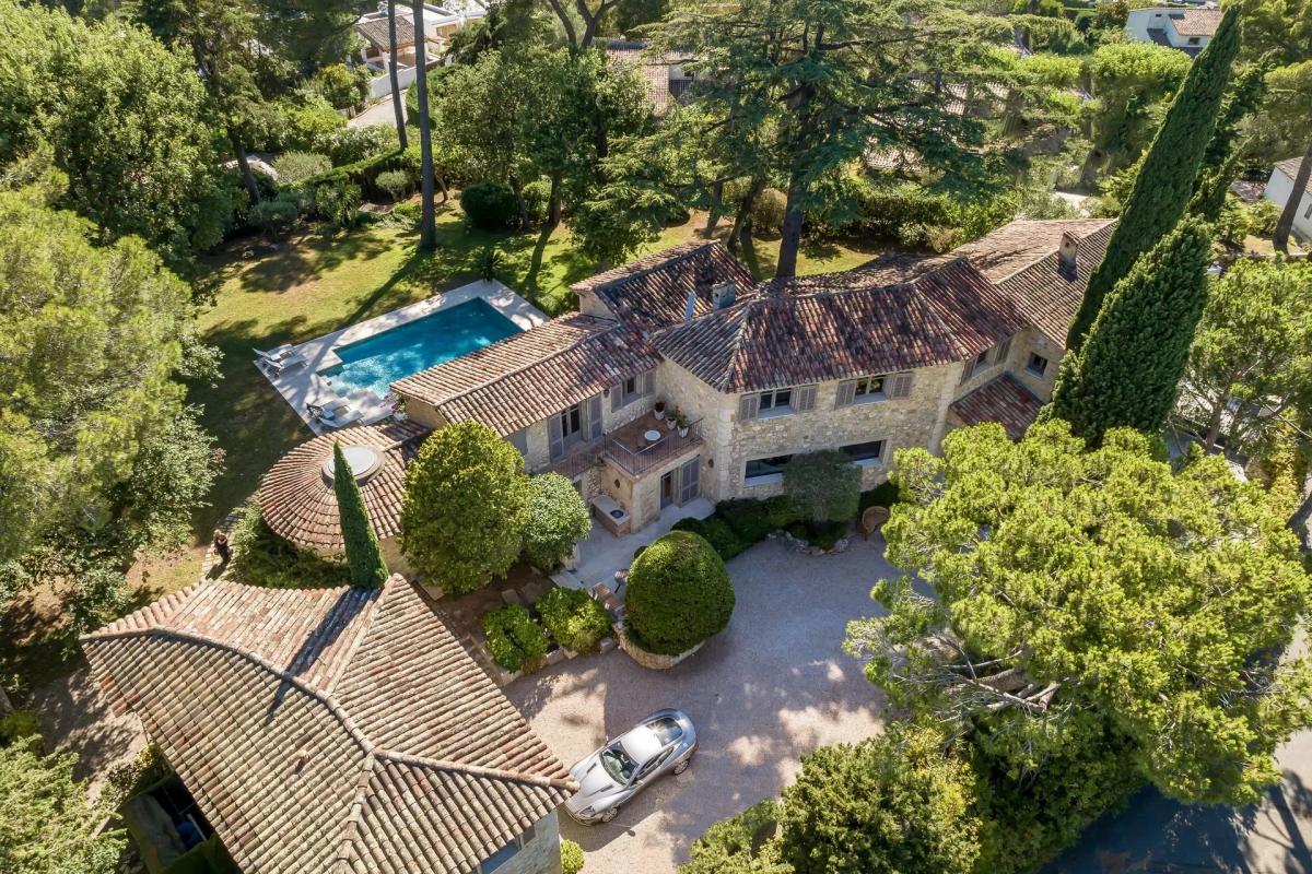 Picture of Villa For Sale in Mougins, Cote d'Azur, France