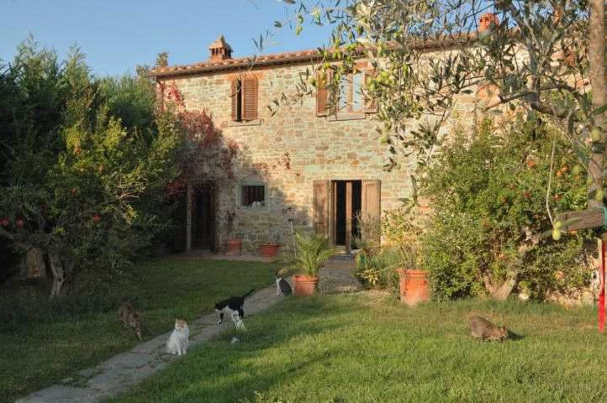Picture of Home For Sale in Cortona, Arezzo, Italy