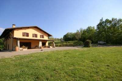 Home For Sale in Pisa, Italy