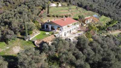 Villa For Sale in Massarosa, Italy