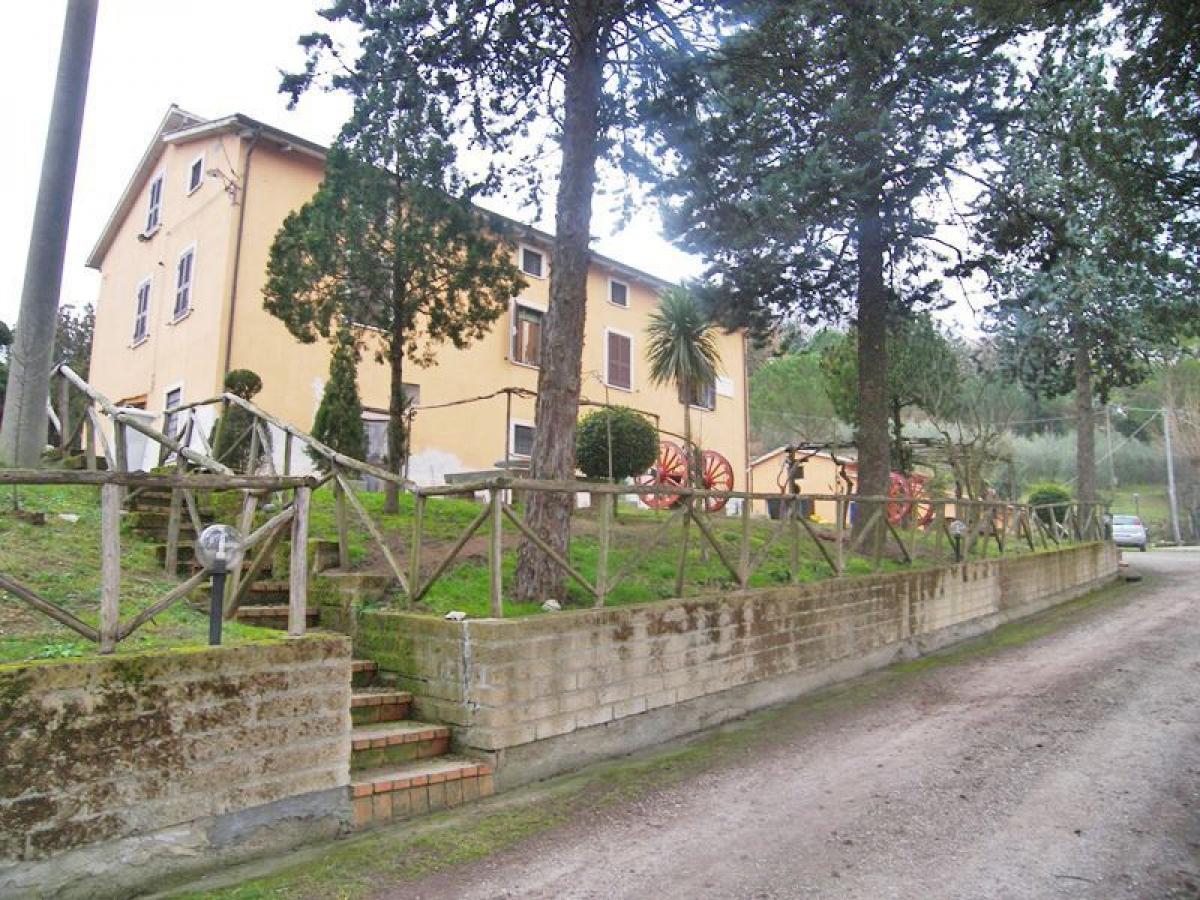 Picture of Home For Sale in Chiusi, Tuscany, Italy
