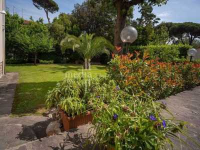 Villa For Sale in