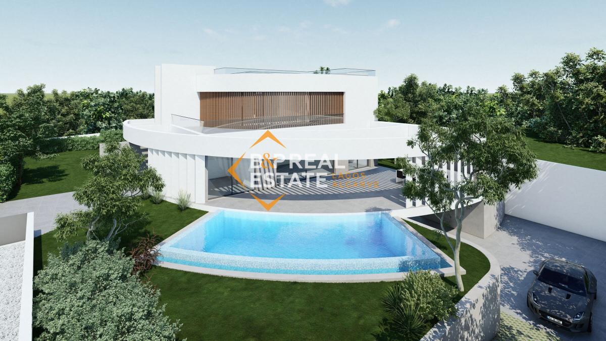 Picture of Villa For Sale in Praia Da Luz, Algarve, Portugal